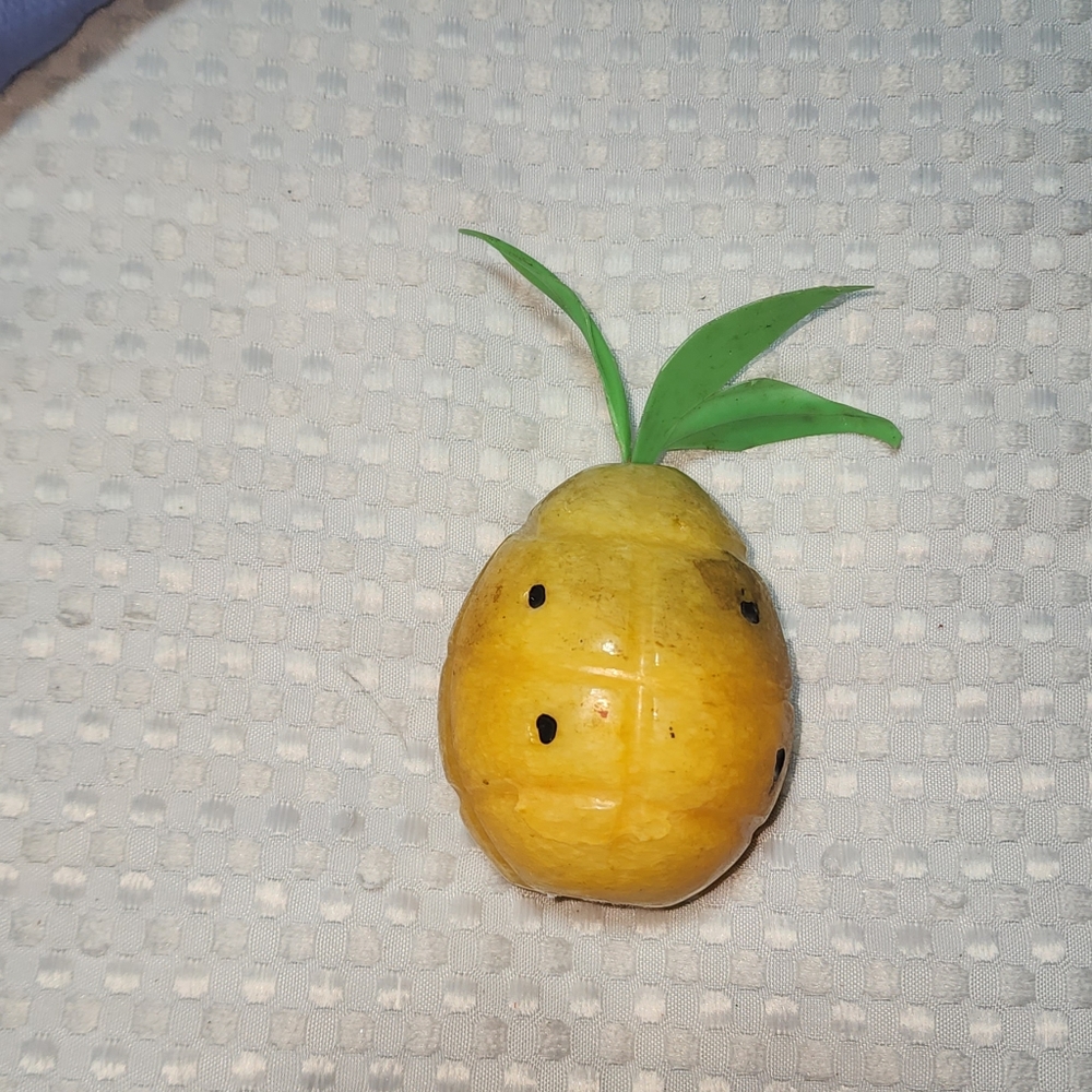 MARBLE STONE ALABASTER FRUIT PINEAPPLE PAPERWEIGHT SHELF DEC
